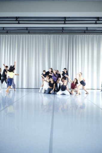 Élan Pantin, promotion 2022-2023,CND Centre national de la danse © Valentin Russo