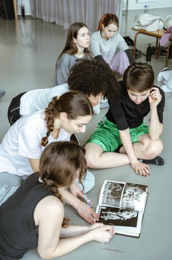Élan Pantin, promotion 2025 - 2026, Centre national de la danse © Juliette Bellini