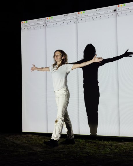 Bryana Fritz, Submission Submission © Julie Folly Belluard Bollwerk