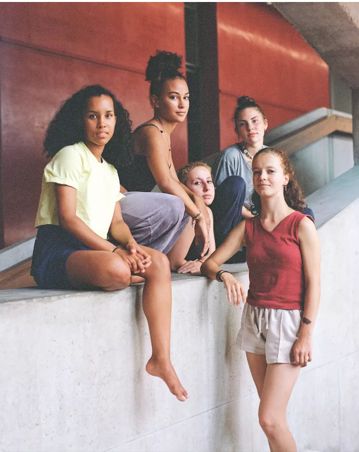 Élan Pantin, promotion 2022-2023, CND Centre national de la danse © Valentin Russo